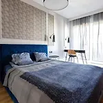 Golden - Great Location - Cozy And Bright&janapawla19 *