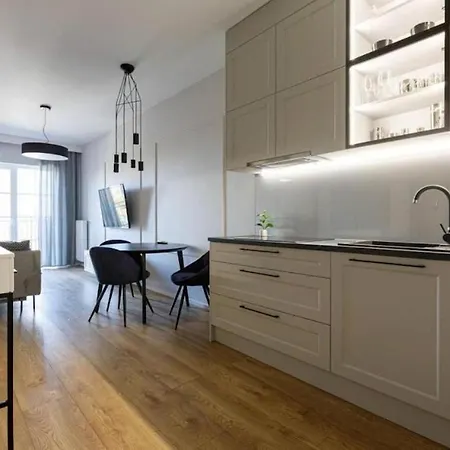 Golden - Great Location - Cozy And Bright&janapawla19 Apartament