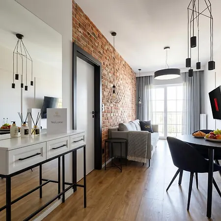Golden - Great Location - Cozy And Bright&janapawla19 Appartement *