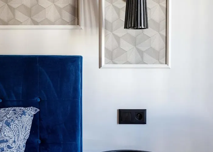 아파트 Golden - Great Location - Cozy And Bright&janapawla19