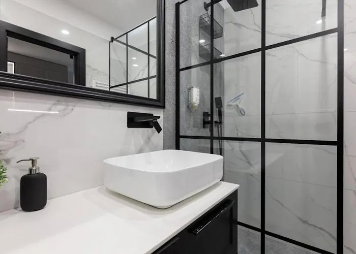 아파트 Golden - Great Location - Cozy And Bright&janapawla19 *