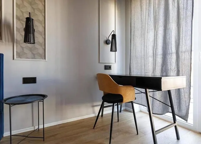 Golden - Great Location - Cozy And Bright&janapawla19 브로츠와프